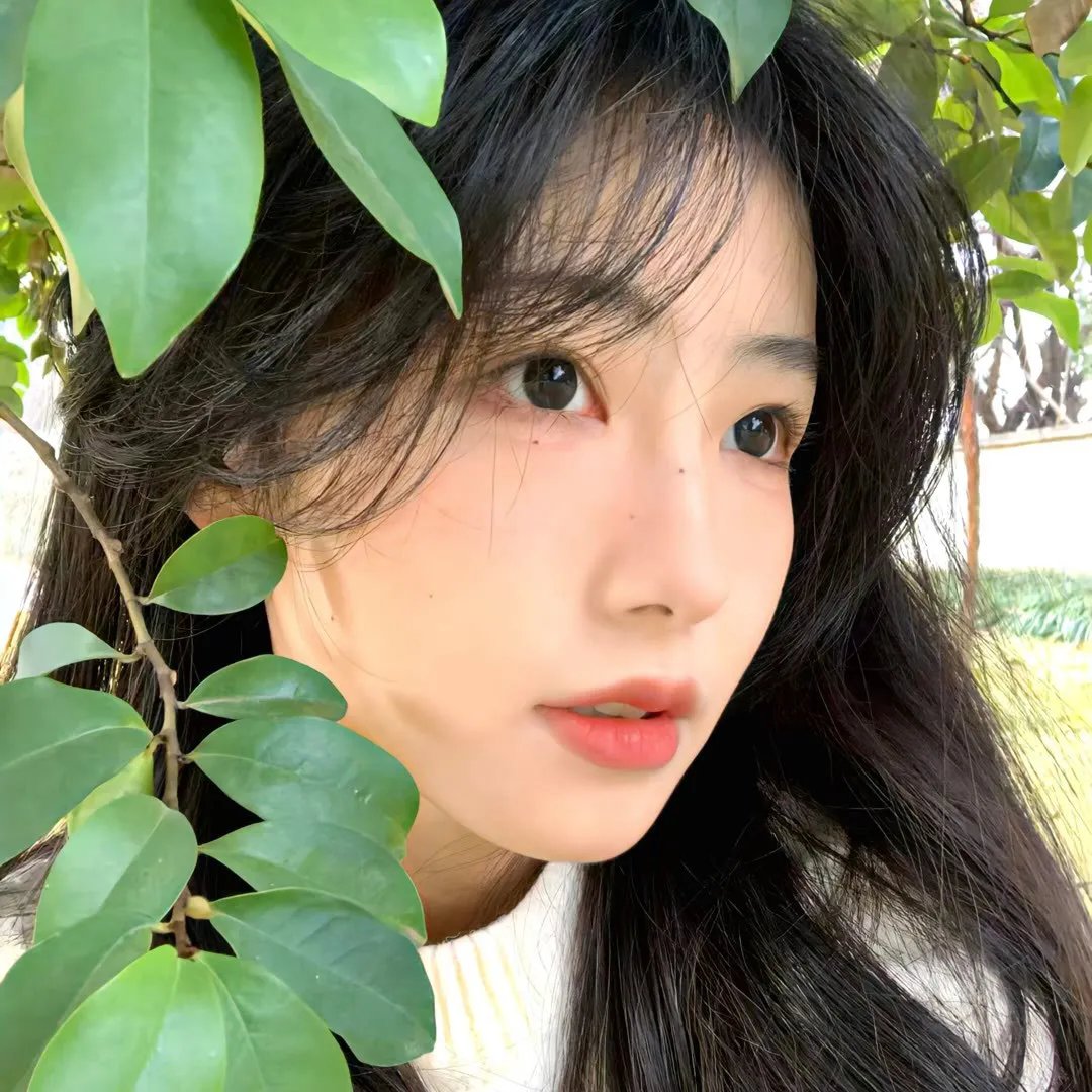 天空中的露西
